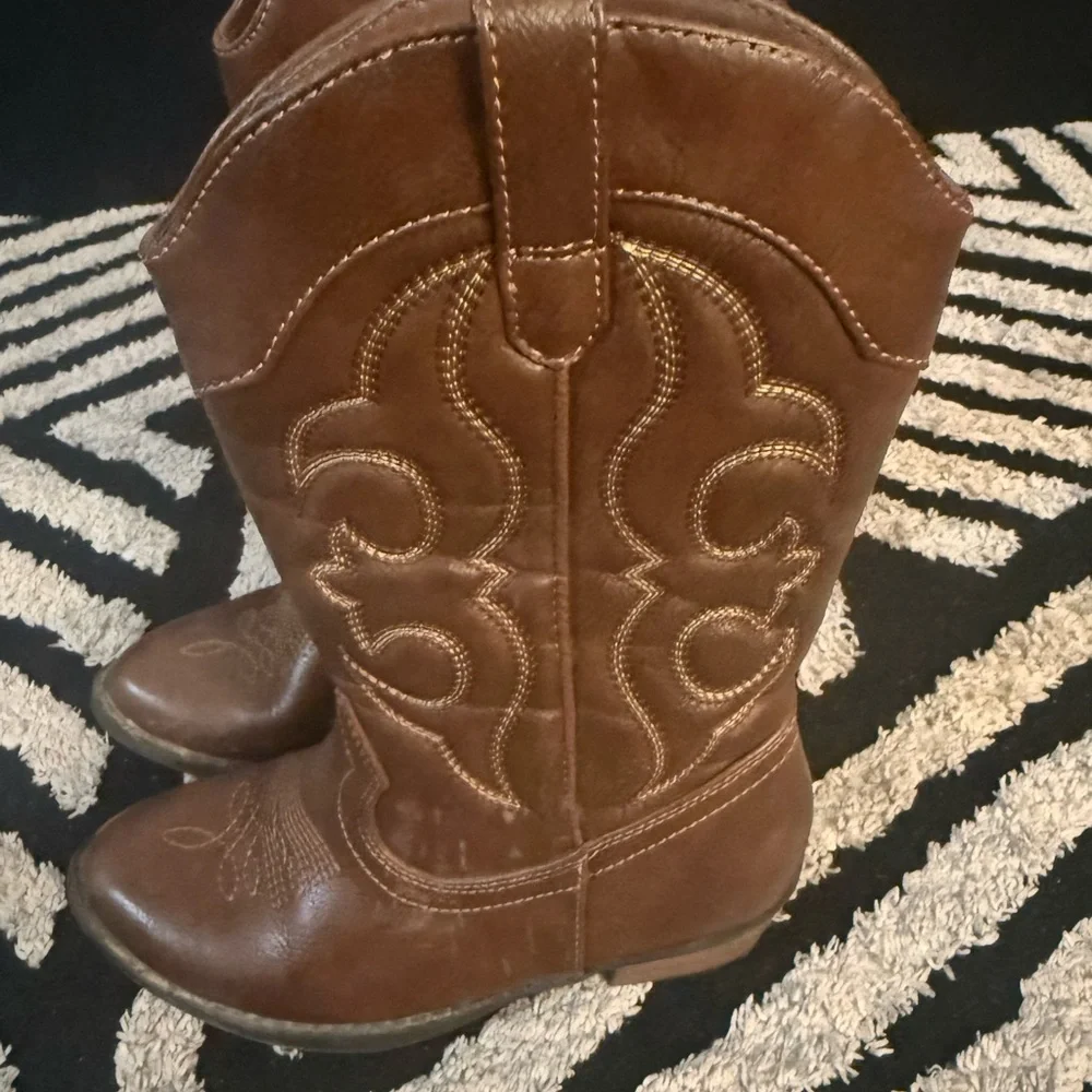 Cat & Jack Brown Kids Western Zip-Up Boots